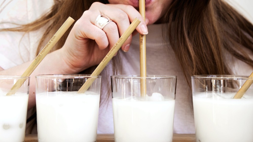 איך להכין חלב מלא עם שמנת כבדה
